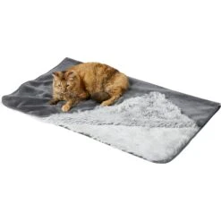 Frisco Eyelash Cat & Dog Blanket -Pet Store 230694 PT3. AC SS1800 V1600872375